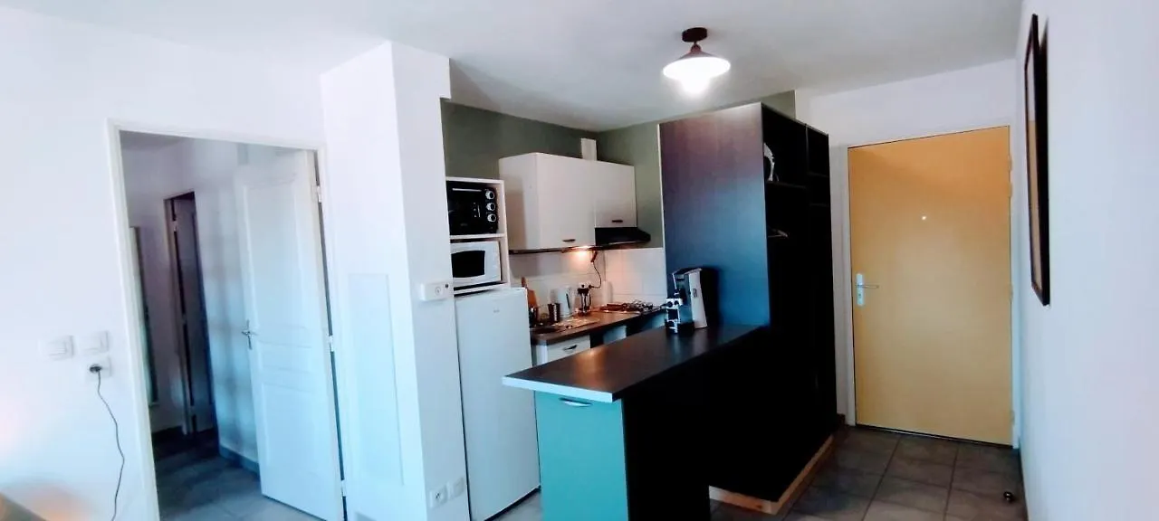 Apartment Mambrillo Parking Netflix Disney Prime Avignon Frankreich